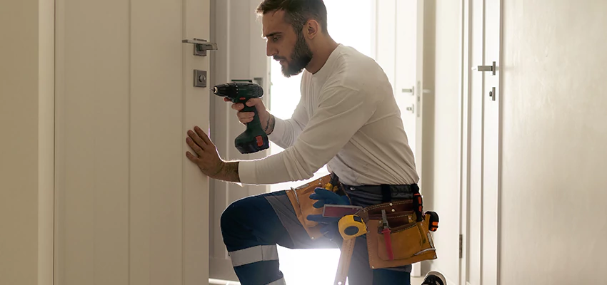 Mailbox Lock Installation Expert in Hawthorne, California