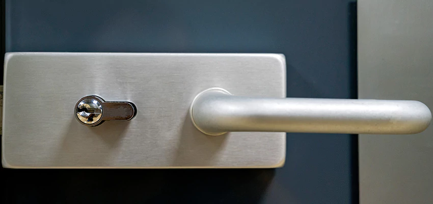 Change Patio Door Locks in Hawthorne, California