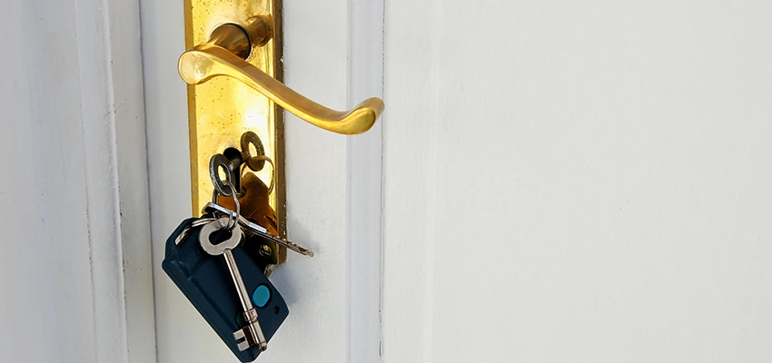 Broken Door Key Extraction in Hawthorne, CA